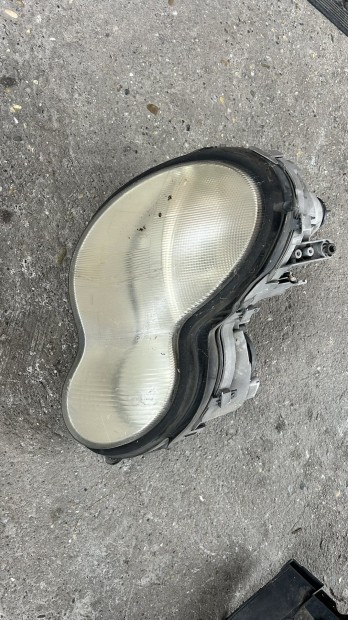 Fnyszr jobb A2038200261 elad