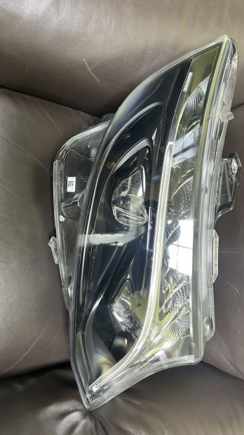 F�nyszor� w447 jobb full led ILS A4479063301m elad�