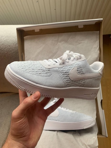 Frfi 44-es Nike Air Force 1 Flyknit sneaker