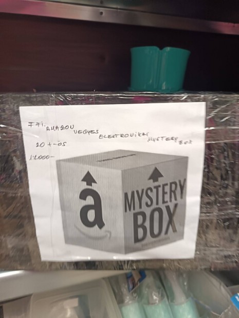 Férfi Amazon Vegyes Elektronikai Mystery Box