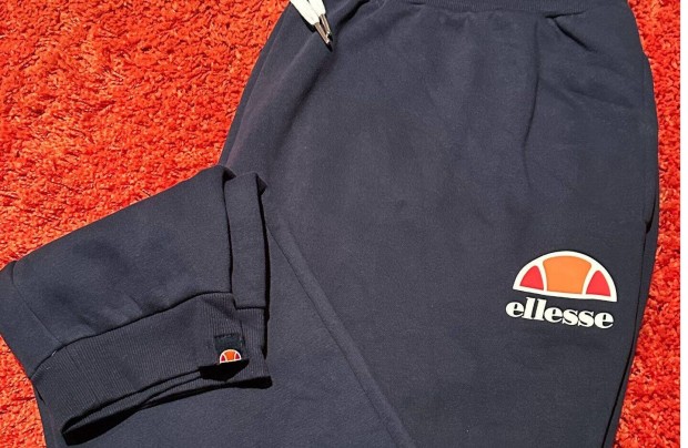 Frfi Ellesse melegt als (5XXL-es mretben) Nem hasznlt!