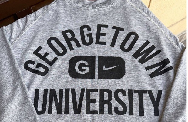 Frfi szrke fels,L-XL-es mretben (Nike Georgetown)