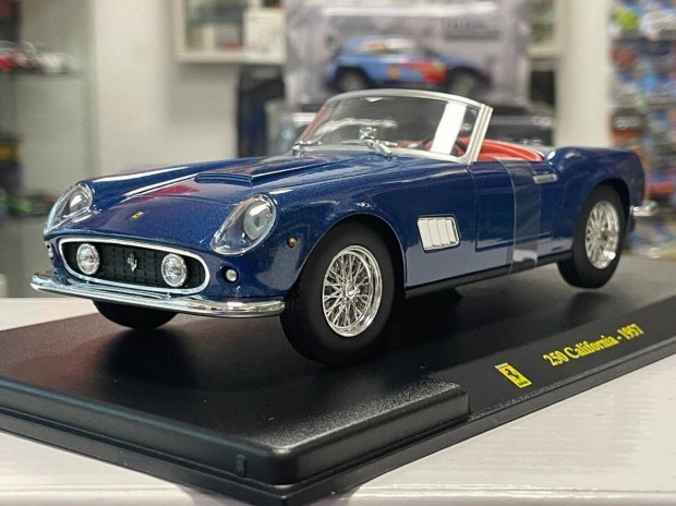 Ferrari 250 California 1957 1:24 1/24 Bburago