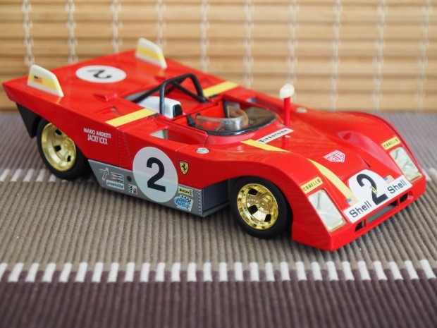 Ferrari 312 PB (1972) modellaut 1:18