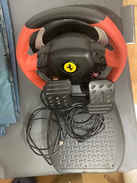 Ferrari 458 Spider racing wheel ONE - Thrustmaster kormny+pedl