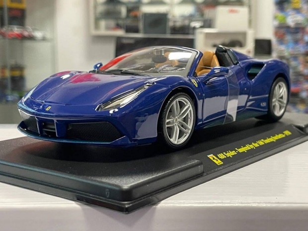 Ferrari 488 Spider inspired by the 166 Touring barchetta 1:24 Bburago