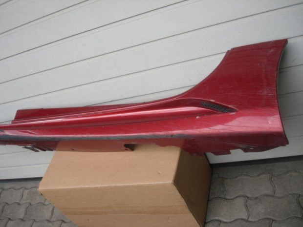 Ferrari California Bal Küszöb Spoiler 69749700 2010-től