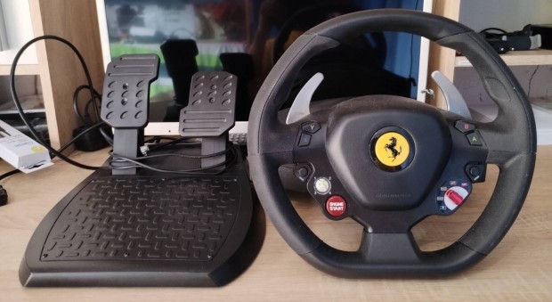Ferrari Italia Xbox 360 kormny szett