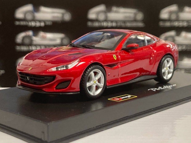 Ferrari Portofino 2017 1:43 1/43 Bburago Signature