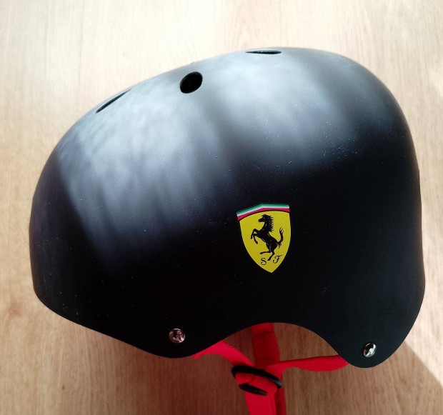 Ferrari (Shell) vdsisak, L-es mret (56-60 cm)