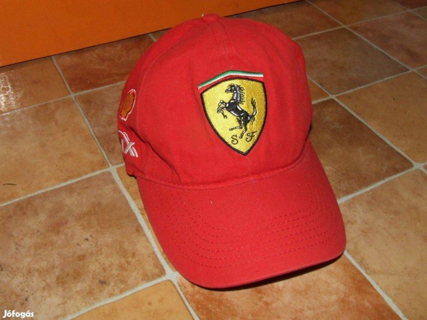 Ferrari baseball sapka