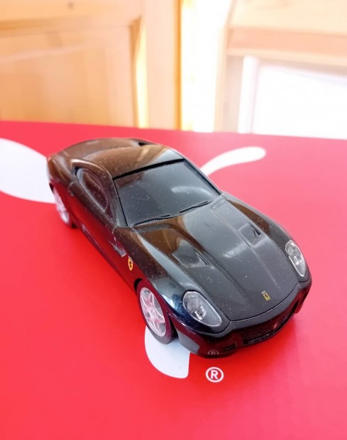 Ferrari modellek manyag cars