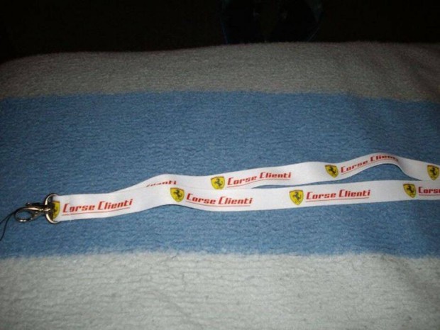 Ferrari nyakpánt, nyakba akasztó, passztartó, kulcstartó