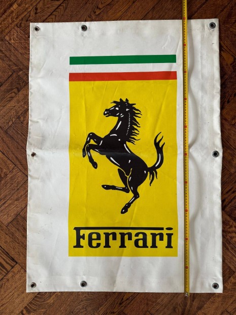 Ferrari zszl molin dsz dekorci