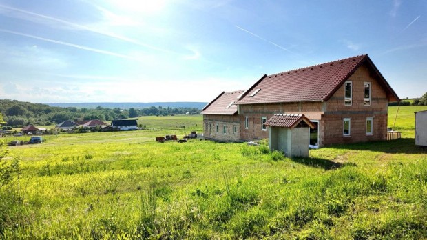 Fertrkosi ikerhz mess panormval