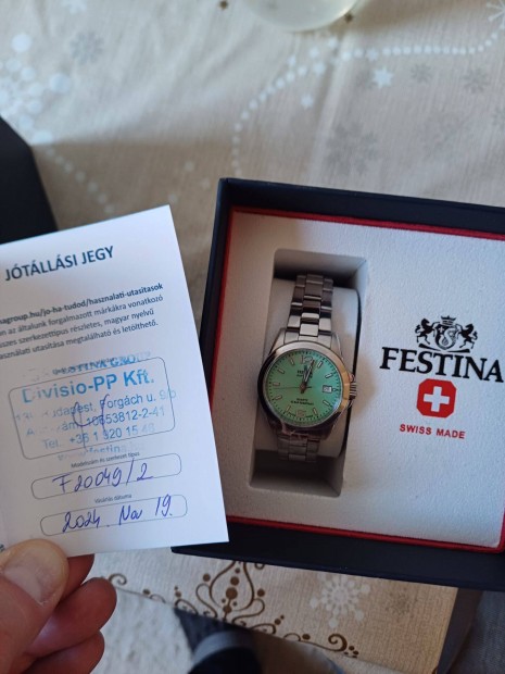 Festina gynyr karra elad