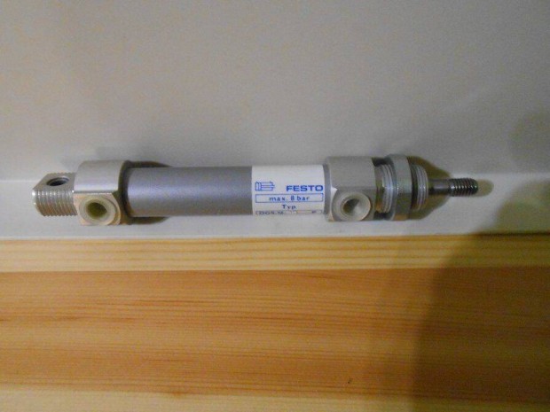 Festo pneumatikus munkahenger, tip. DGS-16-40 P elad