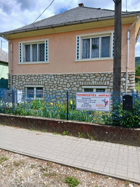 Festői környezetben Felsőtárkányban családi ház eladó