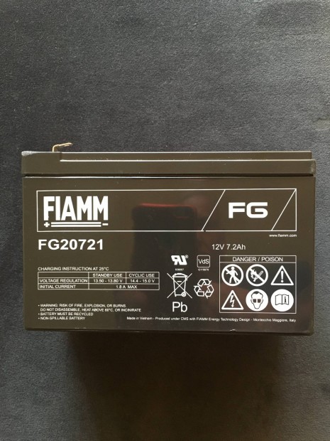 Fiamm FG20721 12V 7.2Ah típusú eredeti Olasz akkumulátor eladó
