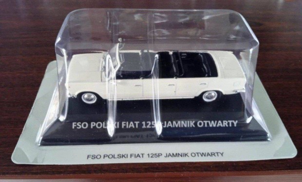 Fiat 125p jamnik otwarty kisauto modell 1/43 Elad