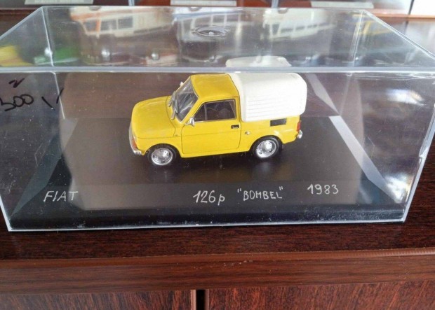 Fiat 126p bombel kisauto modell 1/43 Elad