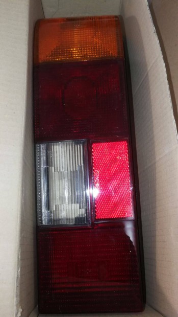 Fiat 127 h�ts� l�mpab�ra �j