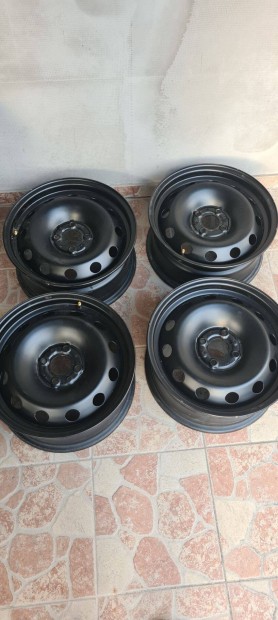 Fiat 15"lemezfelni