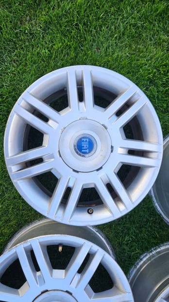 Fiat 16' k�nny�f�m felni