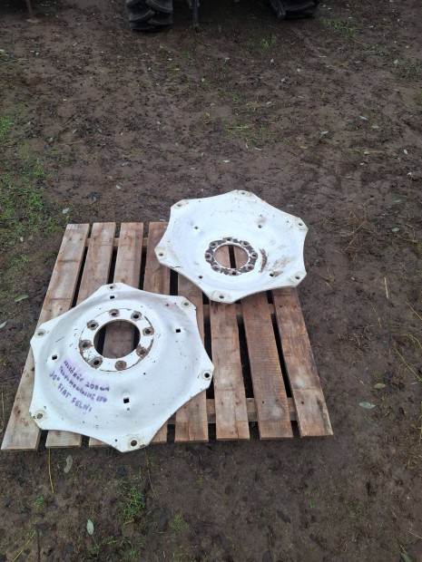 Fiat 30"-os felnicsillag(UTB kompatibilis)