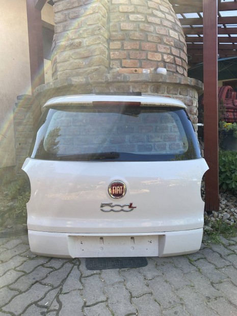 Fiat 500L csomagtrajt facelift