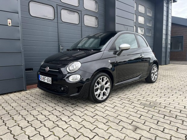 Fiat 500 1.0 BSG Connect Szervizkönyv / Napfény...