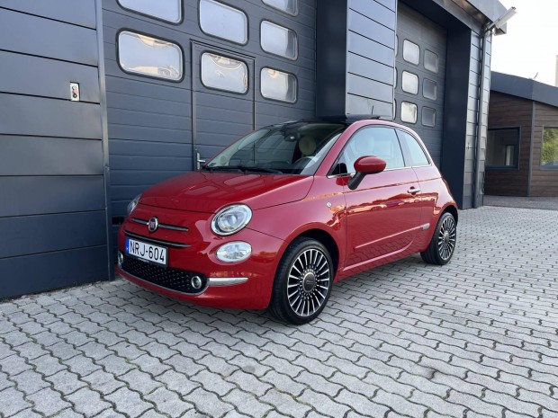 Fiat 500 1.2 8V Lounge S&S Szervizkönyv / MAGYA...