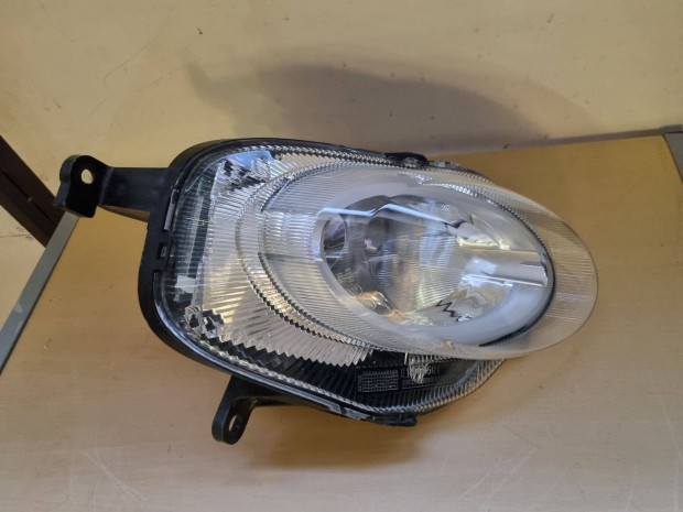 Fiat 500 Jobb alsó fényszóró 81548502