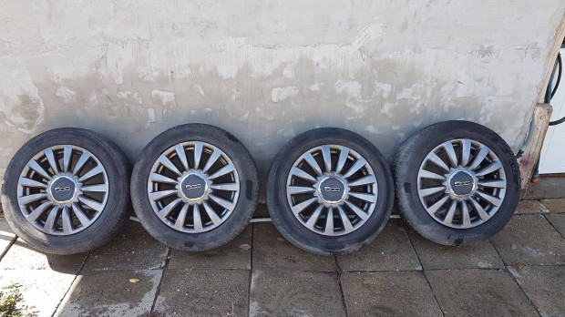 Fiat 500 R16 5x98 alufelni nyri gumikkal szerelve