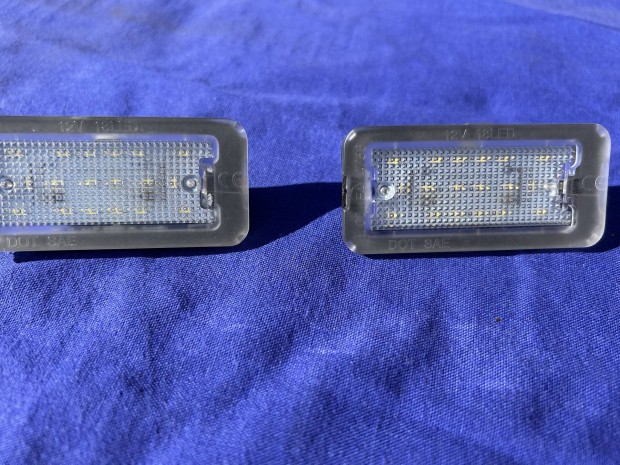 Fiat 500 / Abarth 595 LED rendsz�m vil�g�t�s