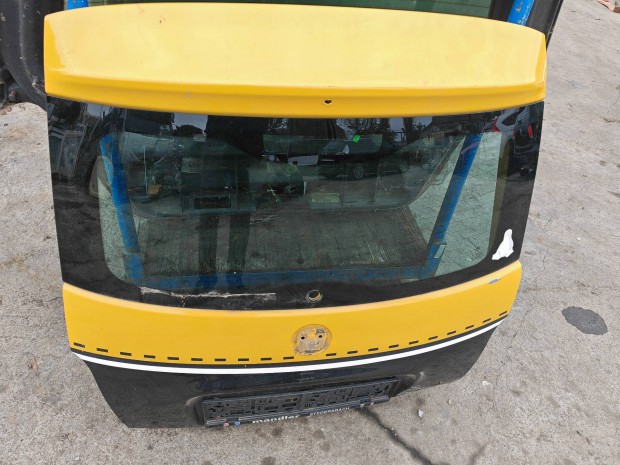 Fiat 500 csomagtér ajtó üveg 2016