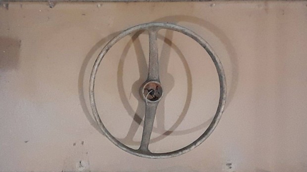 Fiat 500 szrke kormny