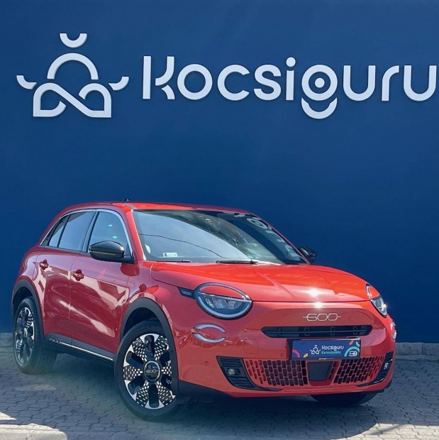 Fiat 600e Laprima 54kWh / Újszerű/ 13eKm!/ 360...