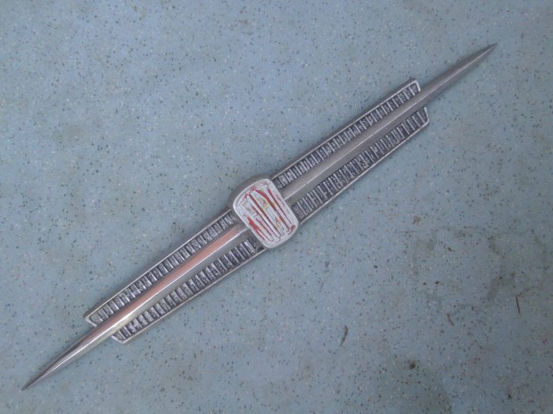 Fiat 850 emblem alumnium j llapotban