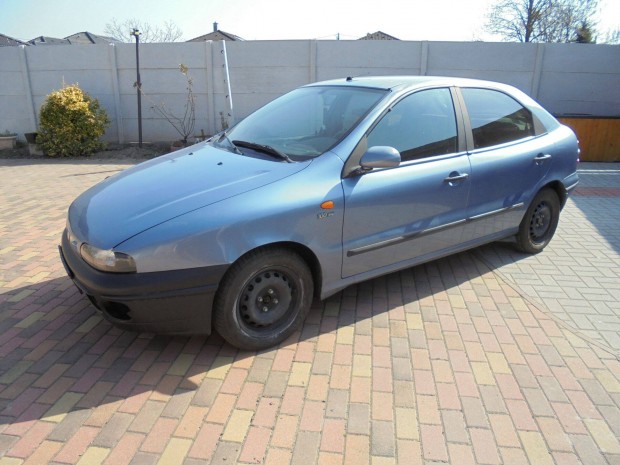 Fiat Brava 1.6 16 v elad�
