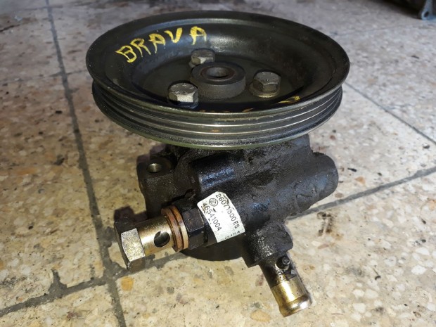 Fiat Brava Korm�nyszerv� Szivatty�