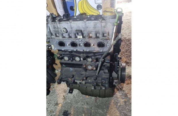Fiat Bravo 1.4Tjet fűzött blokk hengerfejjel 198A4000