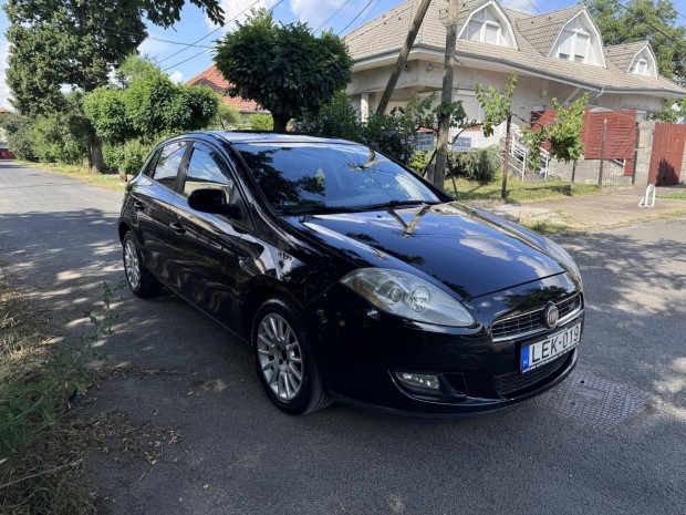 Fiat Bravo 1.4 16V Dynamic Akr 1 v Garancival