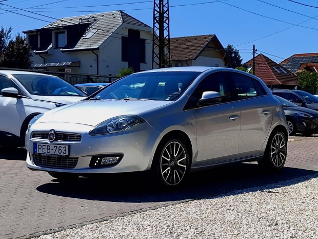 Fiat Bravo 1.4 Multiair Turbo Sport Végig vezet...
