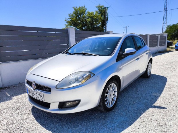 Fiat Bravo 1.9 Mjet Dynamic Jéghideg klíma! Cse...