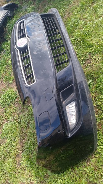 Fiat Bravo gyri bontott fekete els lkhrt fnyszr moss verzi