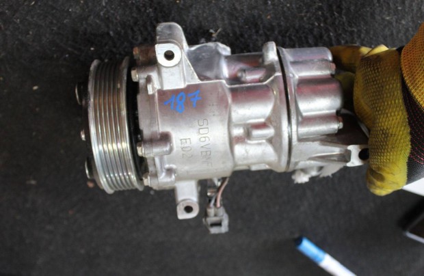 Fiat Bravo klmakompresszor 51897475 (187)