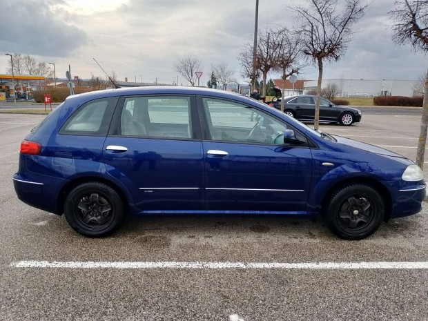 Fiat Croma 1.8 benzines 2007-es bont�dik