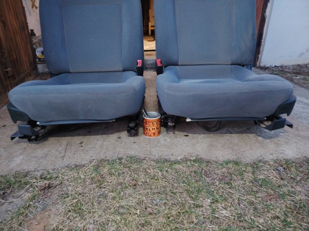 Fiat Croma �les+ ajt�k�rpit