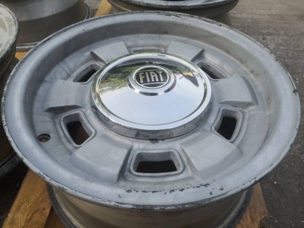 Fiat Cromodora 14-es alufelni